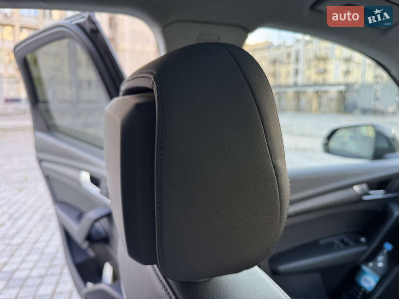 Внедорожник / Кроссовер Audi Q5 2018 в Киеве