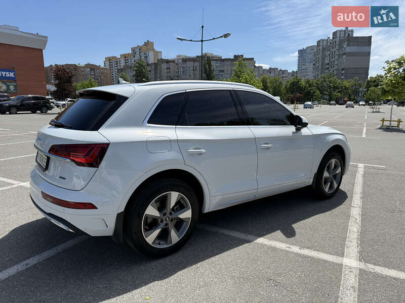 Внедорожник / Кроссовер Audi Q5 2023 в Броварах