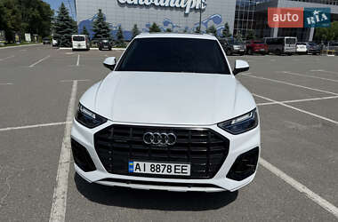 Внедорожник / Кроссовер Audi Q5 2023 в 