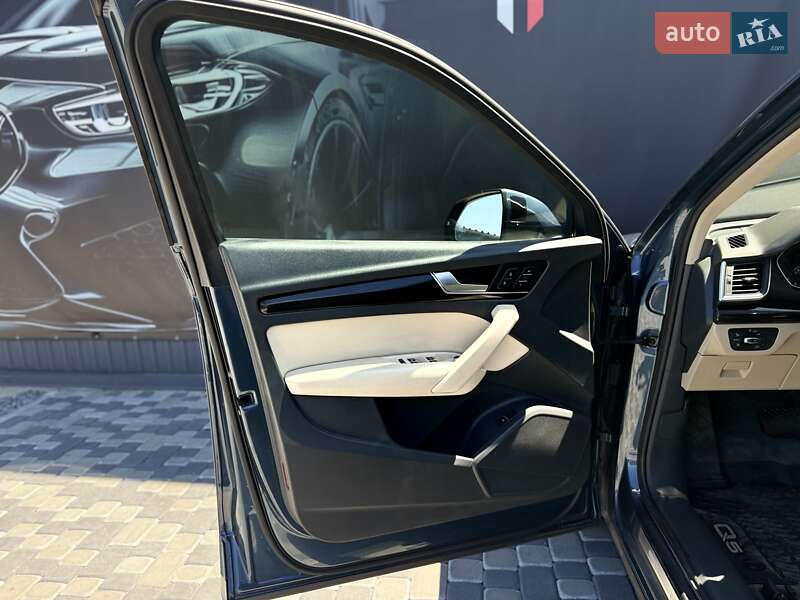 Внедорожник / Кроссовер Audi Q5 2018 в Львове