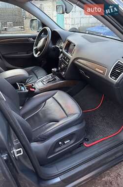 Внедорожник / Кроссовер Audi Q5 2016 в 