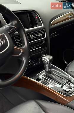 Внедорожник / Кроссовер Audi Q5 2017 в 