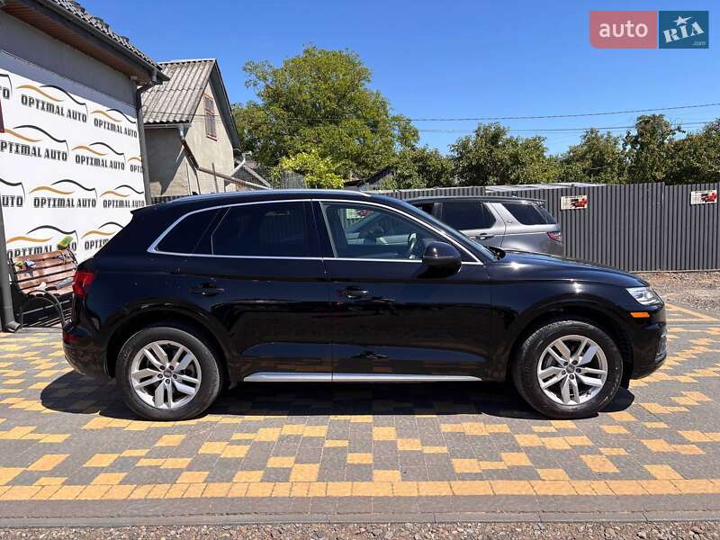 Внедорожник / Кроссовер Audi Q5 2018 в Львове