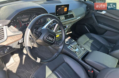 Внедорожник / Кроссовер Audi Q5 2020 в 