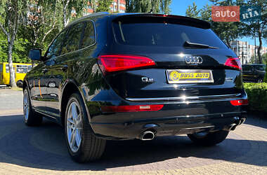 Внедорожник / Кроссовер Audi Q5 2016 в 