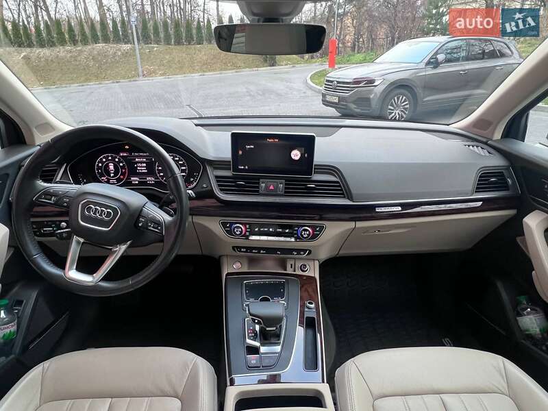 Внедорожник / Кроссовер Audi Q5 2018 в Львове