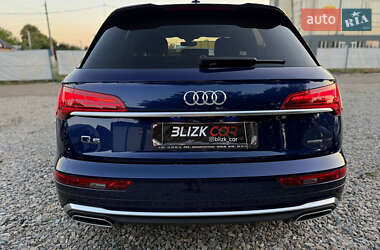 Внедорожник / Кроссовер Audi Q5 2022 в 