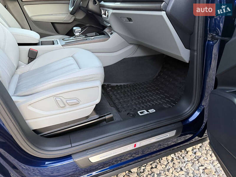 Внедорожник / Кроссовер Audi Q5 2022 в Коломые