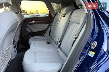Внедорожник / Кроссовер Audi Q5 2022 в 