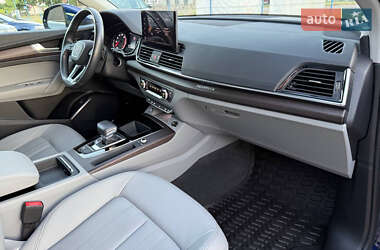 Внедорожник / Кроссовер Audi Q5 2022 в 