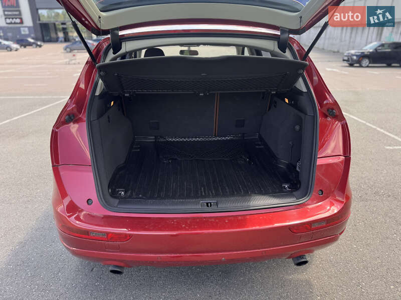 Позашляховик / Кросовер Audi Q5 2011 в Києві