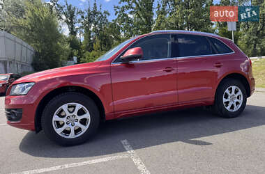 Внедорожник / Кроссовер Audi Q5 2011 в 