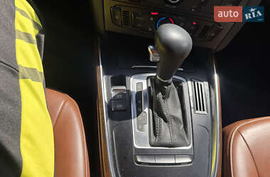Внедорожник / Кроссовер Audi Q5 2011 в 