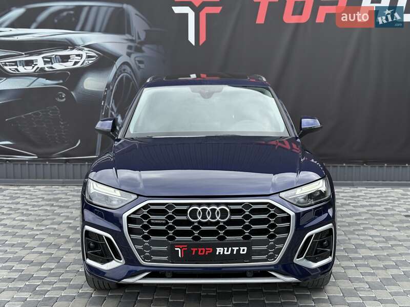 Внедорожник / Кроссовер Audi Q5 2022 в Львове