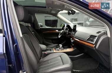 Внедорожник / Кроссовер Audi Q5 2022 в 