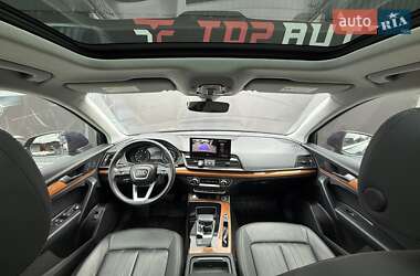 Внедорожник / Кроссовер Audi Q5 2022 в 