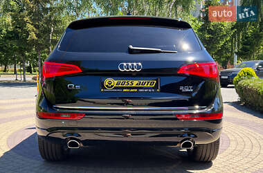 Внедорожник / Кроссовер Audi Q5 2015 в 