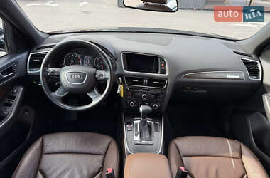 Внедорожник / Кроссовер Audi Q5 2016 в 