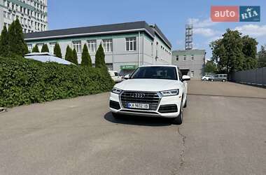Внедорожник / Кроссовер Audi Q5 2017 в Киеве