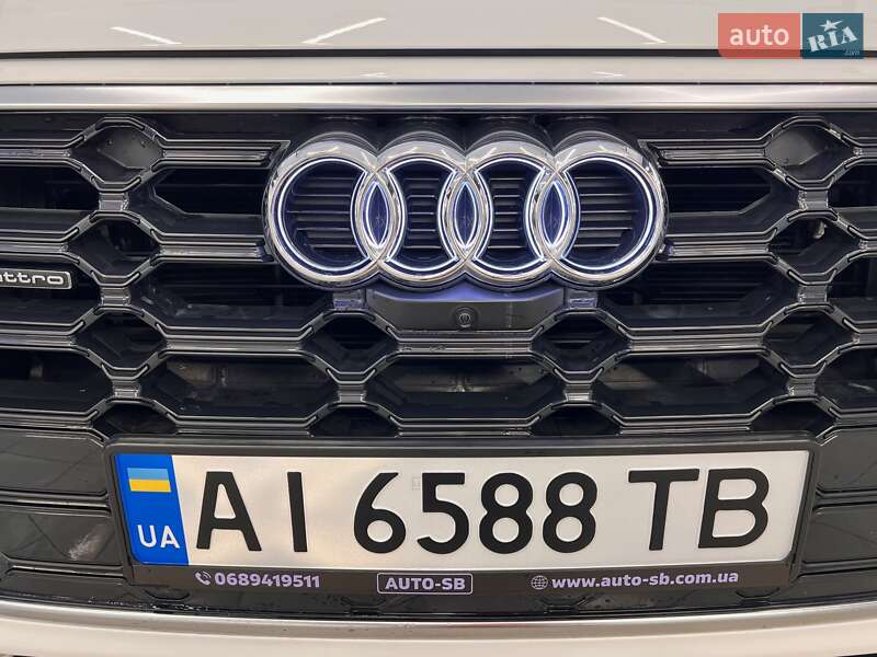 Позашляховик / Кросовер Audi Q5 2022 в Києві