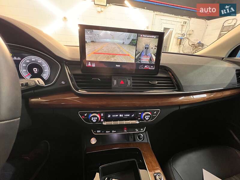 Позашляховик / Кросовер Audi Q5 2022 в Києві