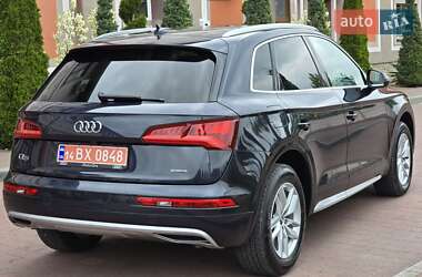 Внедорожник / Кроссовер Audi Q5 2019 в 
