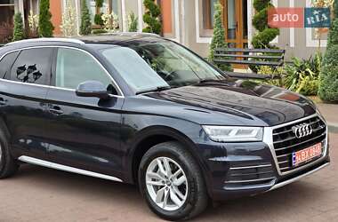 Внедорожник / Кроссовер Audi Q5 2019 в 