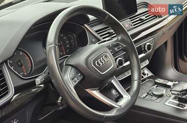 Внедорожник / Кроссовер Audi Q5 2019 в 
