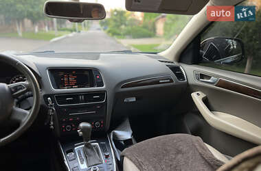 Внедорожник / Кроссовер Audi Q5 2010 в 