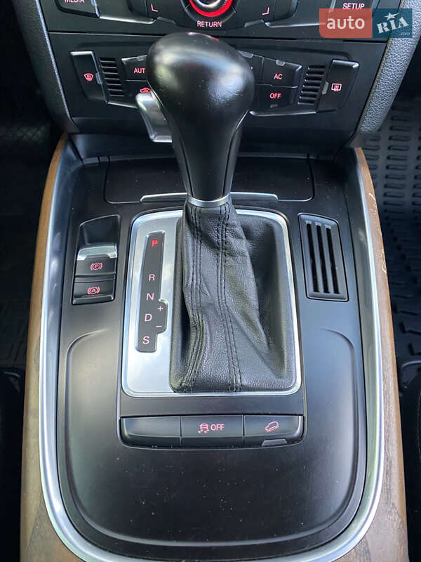 Внедорожник / Кроссовер Audi Q5 2012 в Виннице