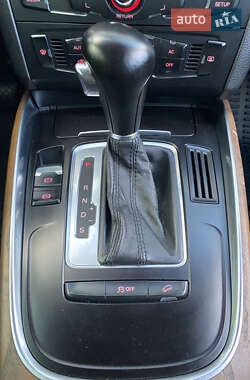 Позашляховик / Кросовер Audi Q5 2012 в 