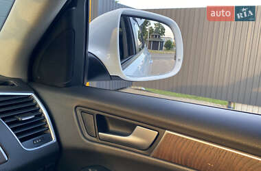 Позашляховик / Кросовер Audi Q5 2012 в 