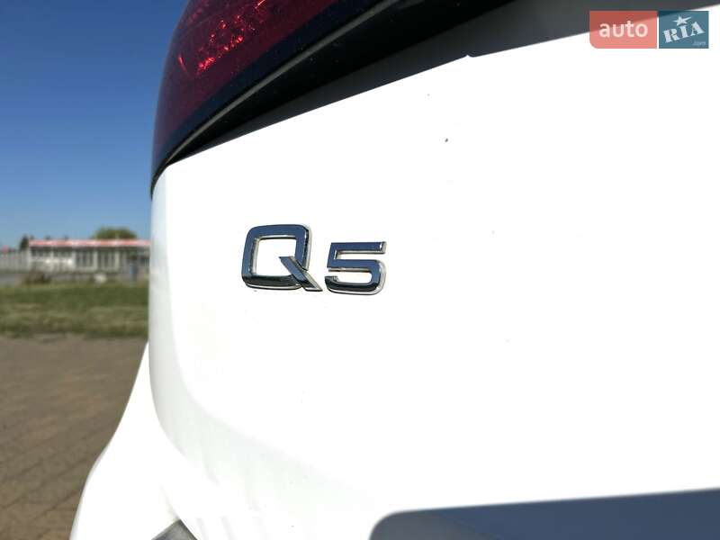 Позашляховик / Кросовер Audi Q5 2013 в Львові