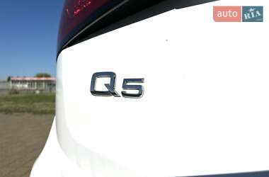 Позашляховик / Кросовер Audi Q5 2013 в 