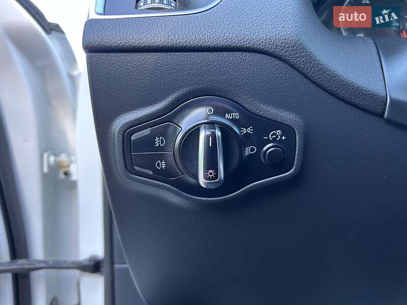 Позашляховик / Кросовер Audi Q5 2013 в Львові