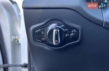 Позашляховик / Кросовер Audi Q5 2013 в 