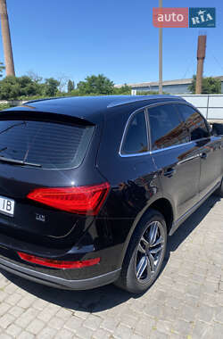 Внедорожник / Кроссовер Audi Q5 2013 в 