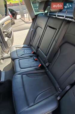 Внедорожник / Кроссовер Audi Q5 2015 в 