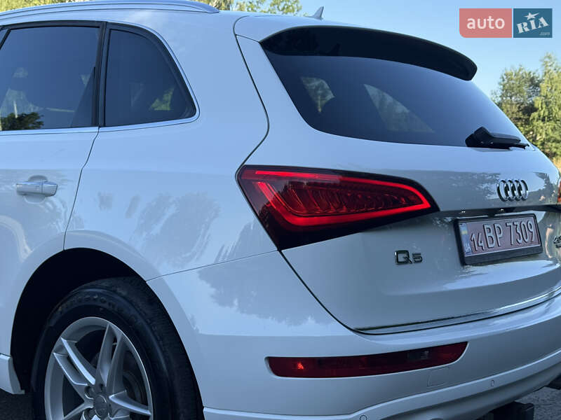 Внедорожник / Кроссовер Audi Q5 2015 в Самборе