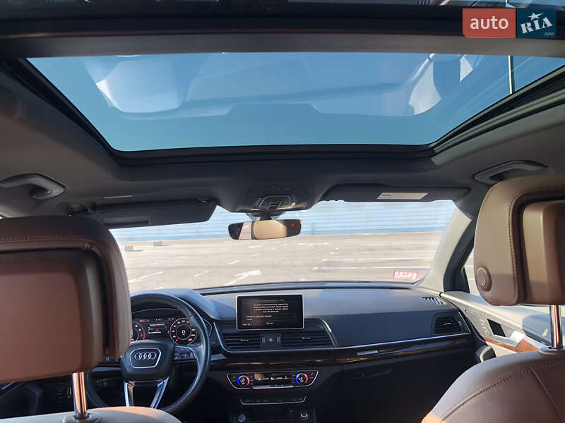Внедорожник / Кроссовер Audi Q5 2018 в Львове
