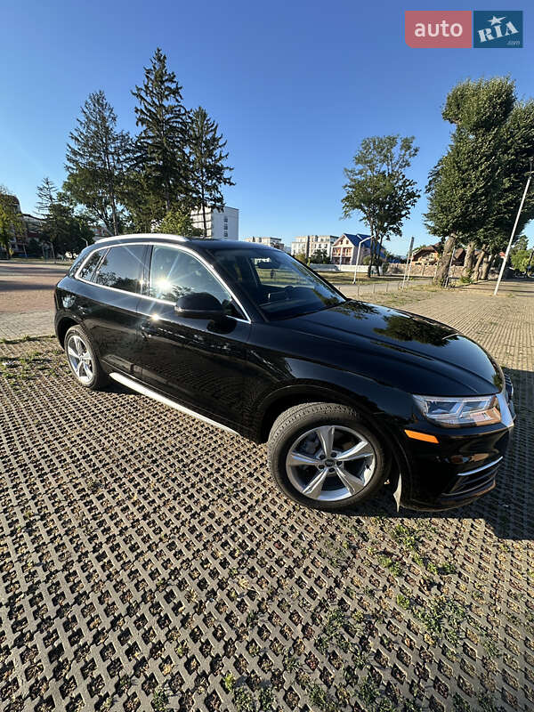 Внедорожник / Кроссовер Audi Q5 2017 в Мукачево фото 4 Внедорожник / Кроссовер Audi Q5 2017 в Мукачево