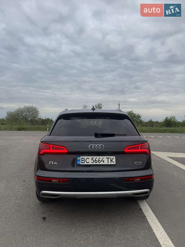 Внедорожник / Кроссовер Audi Q5 2017 в Львове