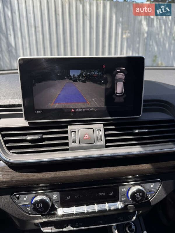 Внедорожник / Кроссовер Audi Q5 2018 в Киеве