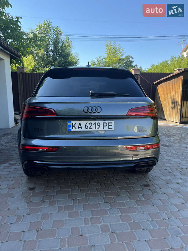 Внедорожник / Кроссовер Audi Q5 2023 в Киеве