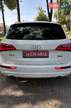 Позашляховик / Кросовер Audi Q5 2016 в 