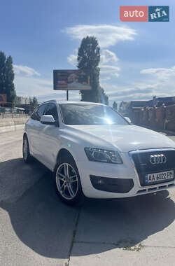 Внедорожник / Кроссовер Audi Q5 2009 в 