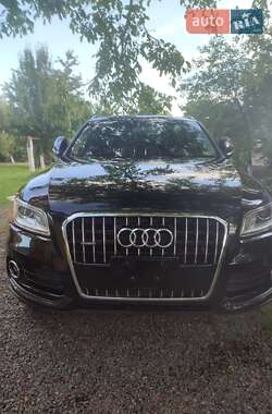 Внедорожник / Кроссовер Audi Q5 2016 в 