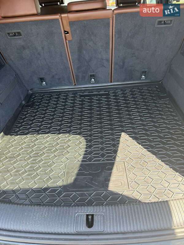 Позашляховик / Кросовер Audi Q5 2018 в Києві