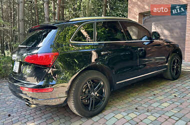 Внедорожник / Кроссовер Audi Q5 2016 в 