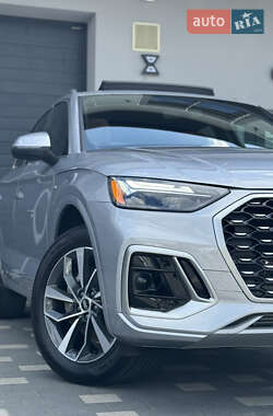 Внедорожник / Кроссовер Audi Q5 2021 в Дрогобыче